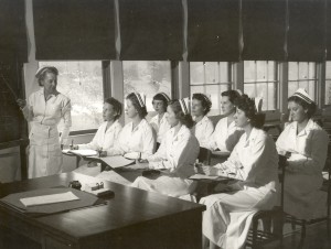 1940s navy nurses training_wikipedia