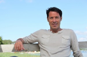 Male mature outside oncology news australia 800x500