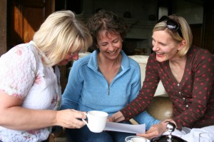 middle aged women talk support help_oncology news australia