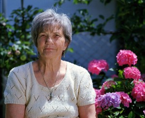 senior woman outdoor garden_oncology news australia