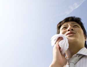 sweating man hot flushes oncology news australia 800x600